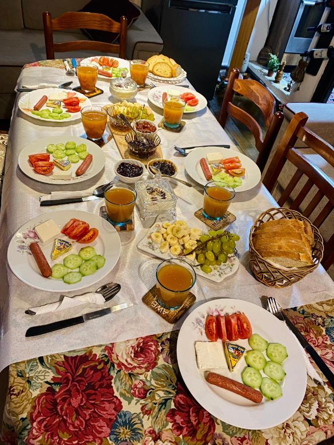 Restaurant & Guest House Semani Μπεράτ Εξωτερικό φωτογραφία