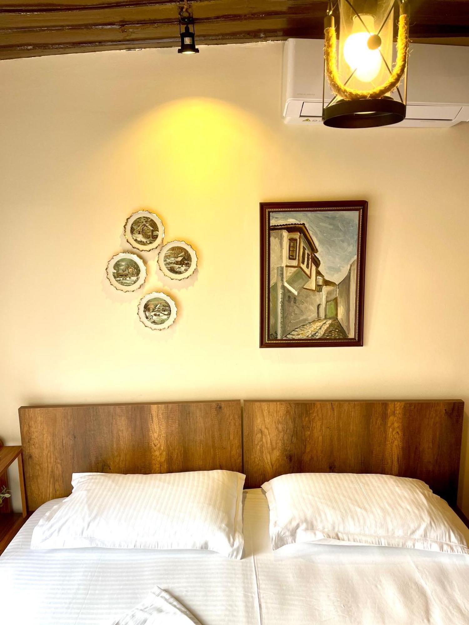 Restaurant & Guest House Semani Μπεράτ Εξωτερικό φωτογραφία